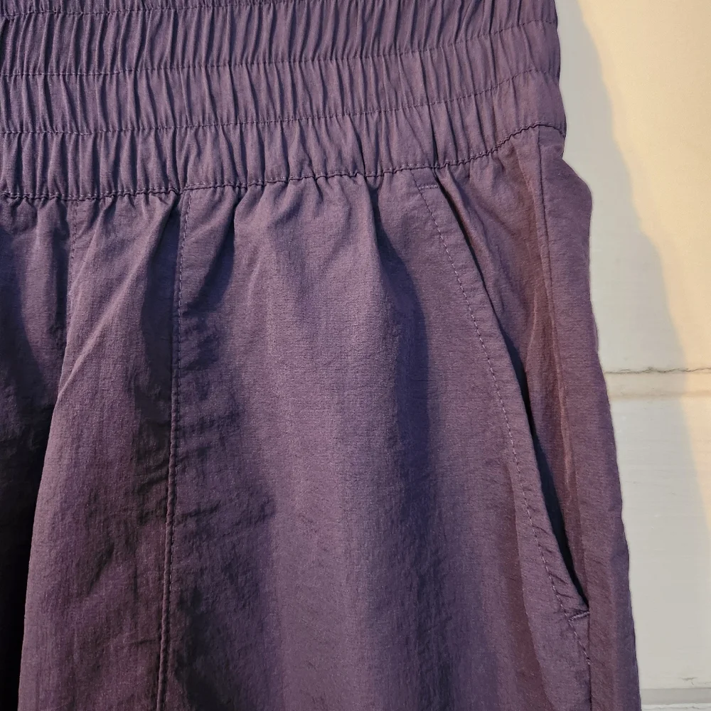 Columbia Women's Hiking Jogger Pants Omni Shield Navy Sz XS EUC Athletic Nature